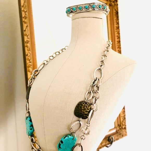 Vintage Southwestern Turquoise Jewelry - Picture 6 of 15